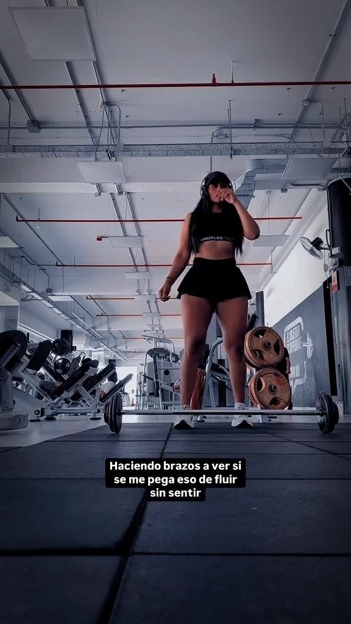 esthef.chavez_1745181549_3615167138589455822_603667617330ddf01b177c4ca33.mp4