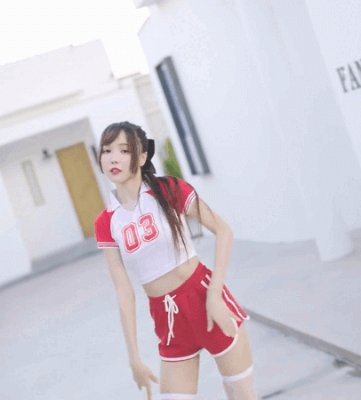 ezgif.com-gif-maker4adf1855b42e254b9.gif