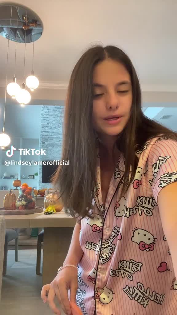 f4260eae91fc7bac542126a42eae24aa35313fd6f604fb09.mp4