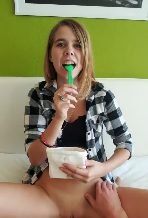 fd2faf772bd09334acafd700e3519b75.mp4