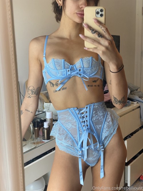 fea3ee28 3c29 4ba1 bc27 85211f34f3c9