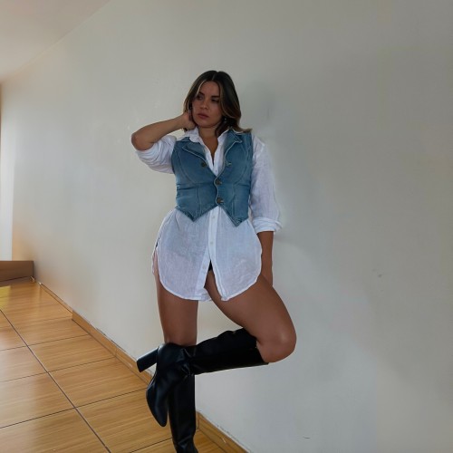 fiorellaretiz_1740064027_3572238432148865917_508708266e0e50b54a567bf1e.jpg