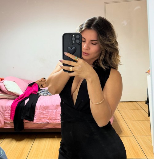 fiorellaretiz_1749850071_3654329722189243936_508708266170493053d234e47.jpg
