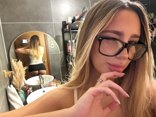 florenciamg-15247091755070039xbvszwzfdzbb361a26d284becf.jpeg