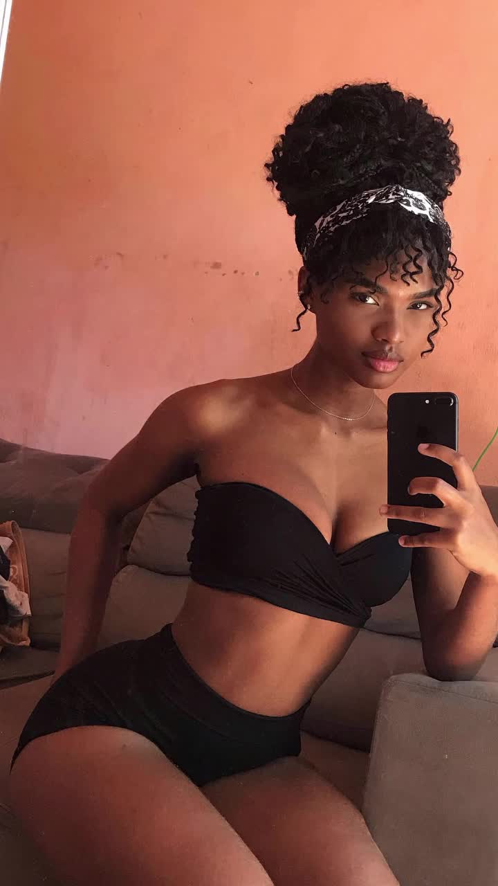 gabi.sly-highlights-3499067915305208574-20241111_131020_AQPEorhLfDV35wxHrIXbuRvb-oiJ-jdkjU9LRbB8C9ab0h1j7RIbGFI8BhRim9EXZhi5kjpR1l7Ne1hQ5HQxGZTHc1WkKw-jIsgdfT4.mp4