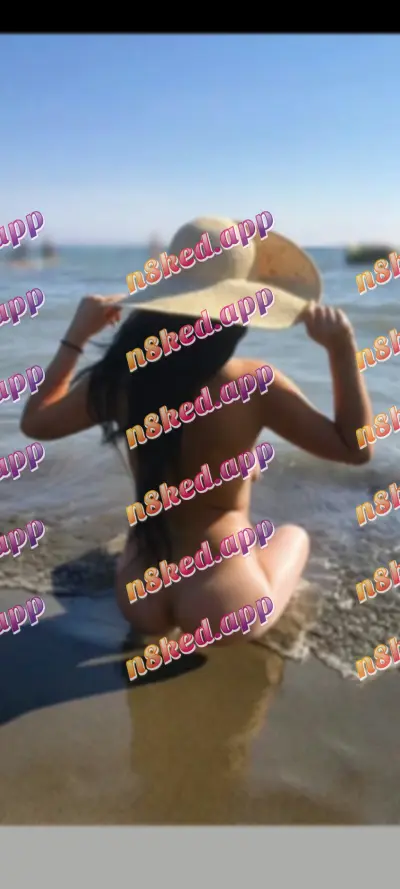 generated_image-10087dd9f9db815a28.webp