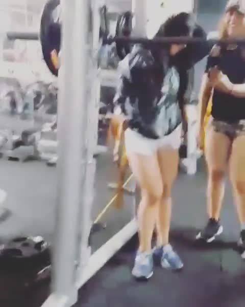 genesisfit11_1574683824_2184928665488716128_593003112647230e67c402dd9f.mp4