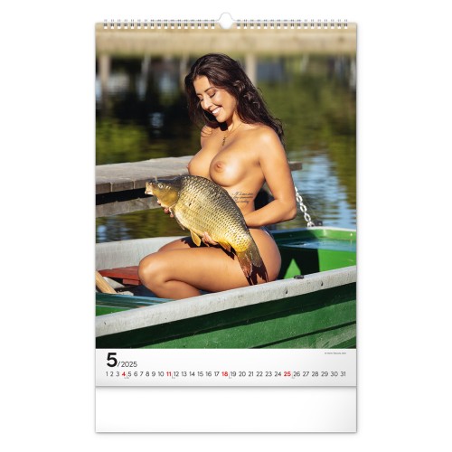 girls and carps kepes falinaptar 2025 6094 gc 05 1200x1200 7 
