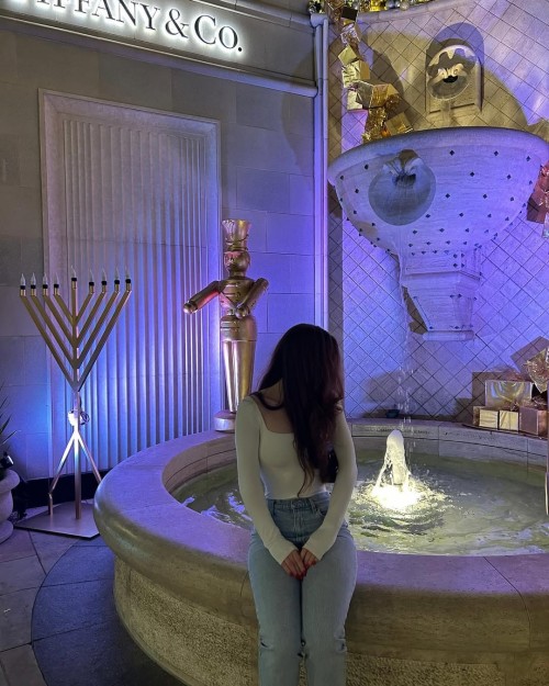 giuliahere photo C0Zayt0xnn 20250119 230923 407691217