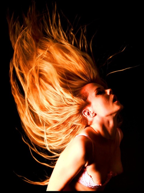 golden_girl_by_austindj_d5s5244-fullviewb508b8c305a1b4df.jpg
