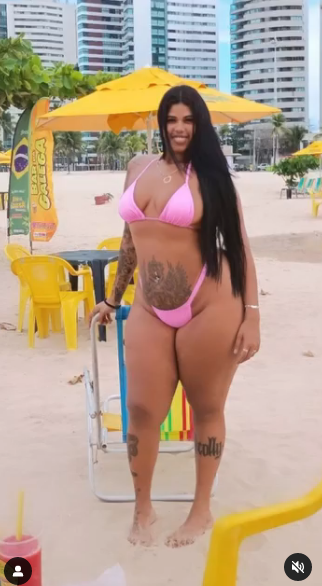 Thayna de santana/ @grandonaaaa