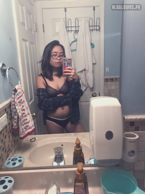 hlbalbums.pk-lauren-paclar10638b23a2e397cc327.jpg