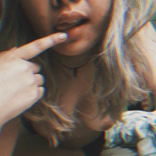 hlbalbums.pk-lauren-paclar48342d0687aff7189fb