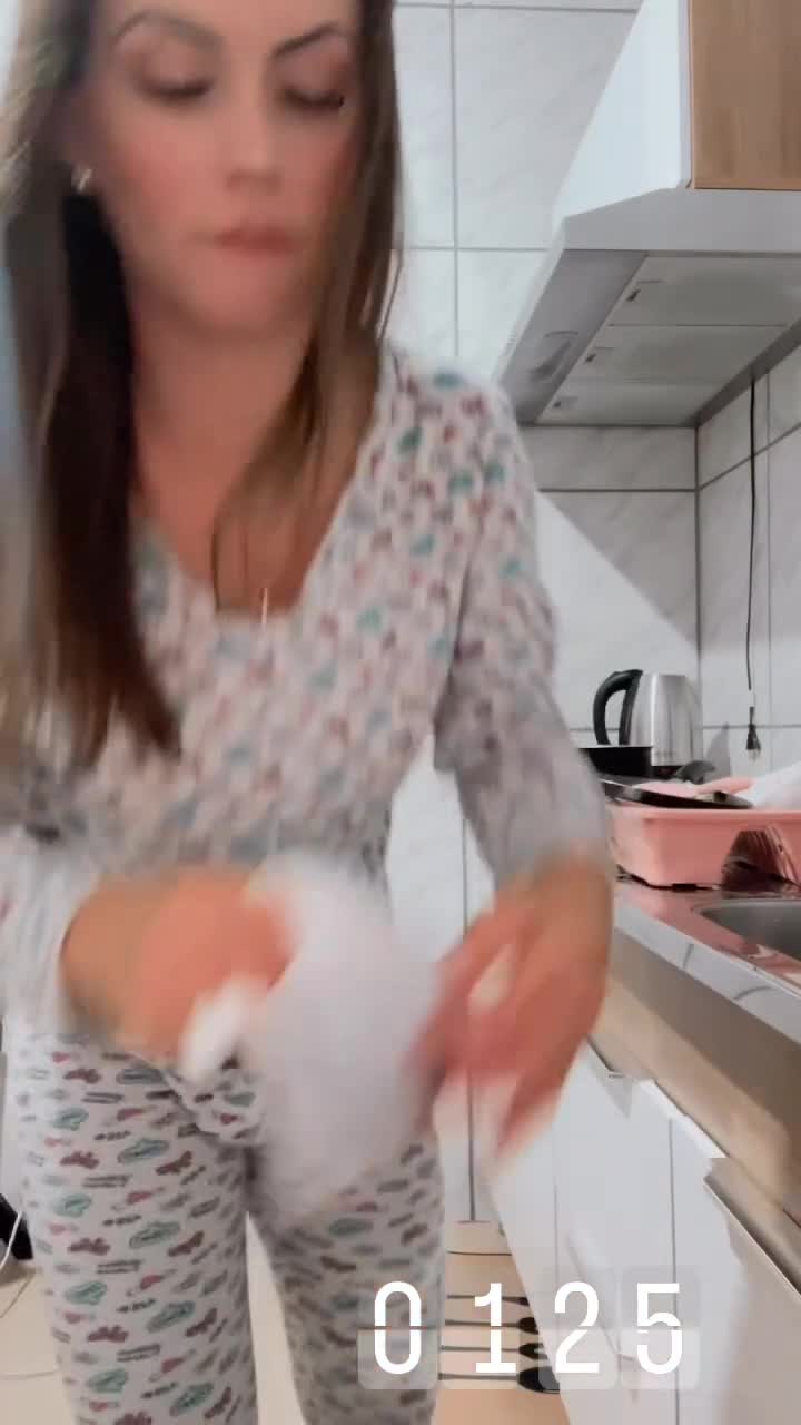 iandraa268b0a0ece5353cc.mp4