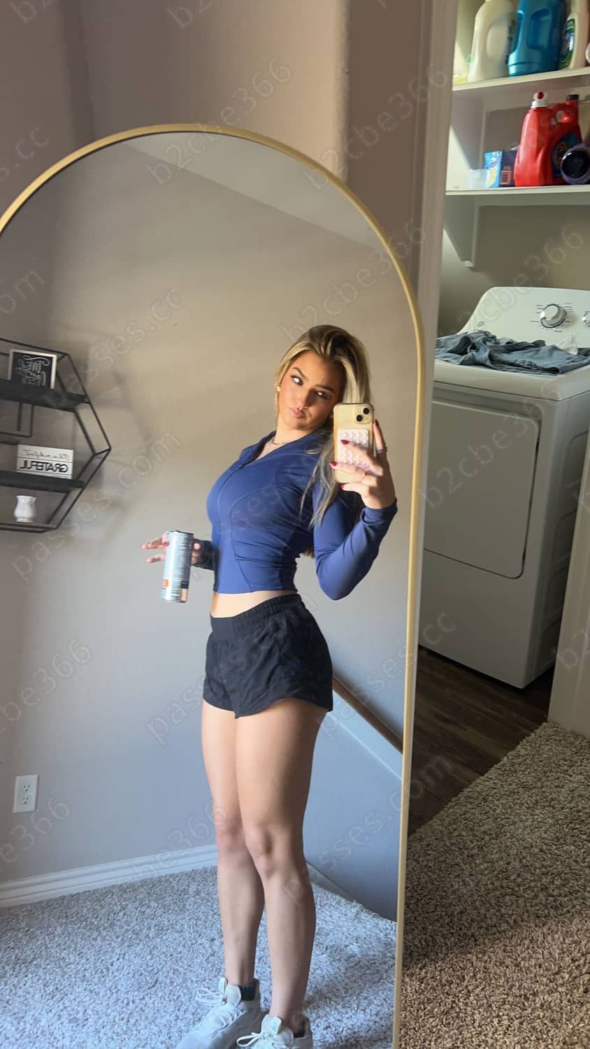 0f5c03bf-88ad-4a6b-9c6d-09a759a0394d.jpg