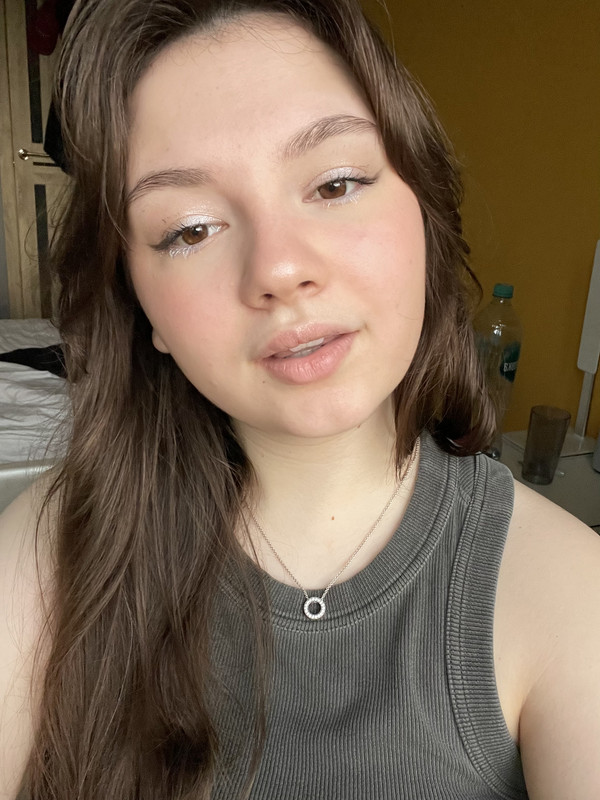 13664713_e37942.jpeg