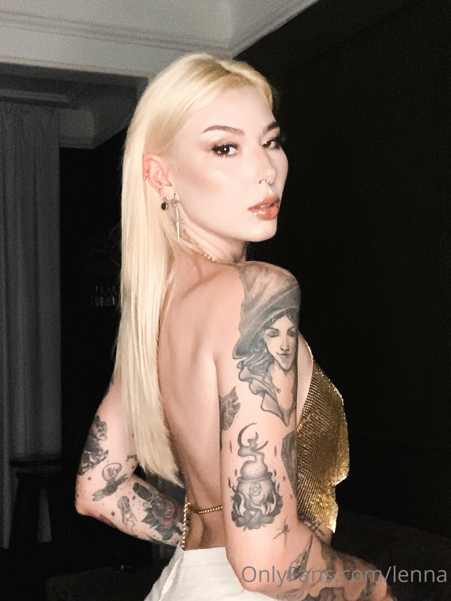 1441x1922_7e7451b1ba5746fea18b09494be52e0a5b09d91ef6de68fe.jpg