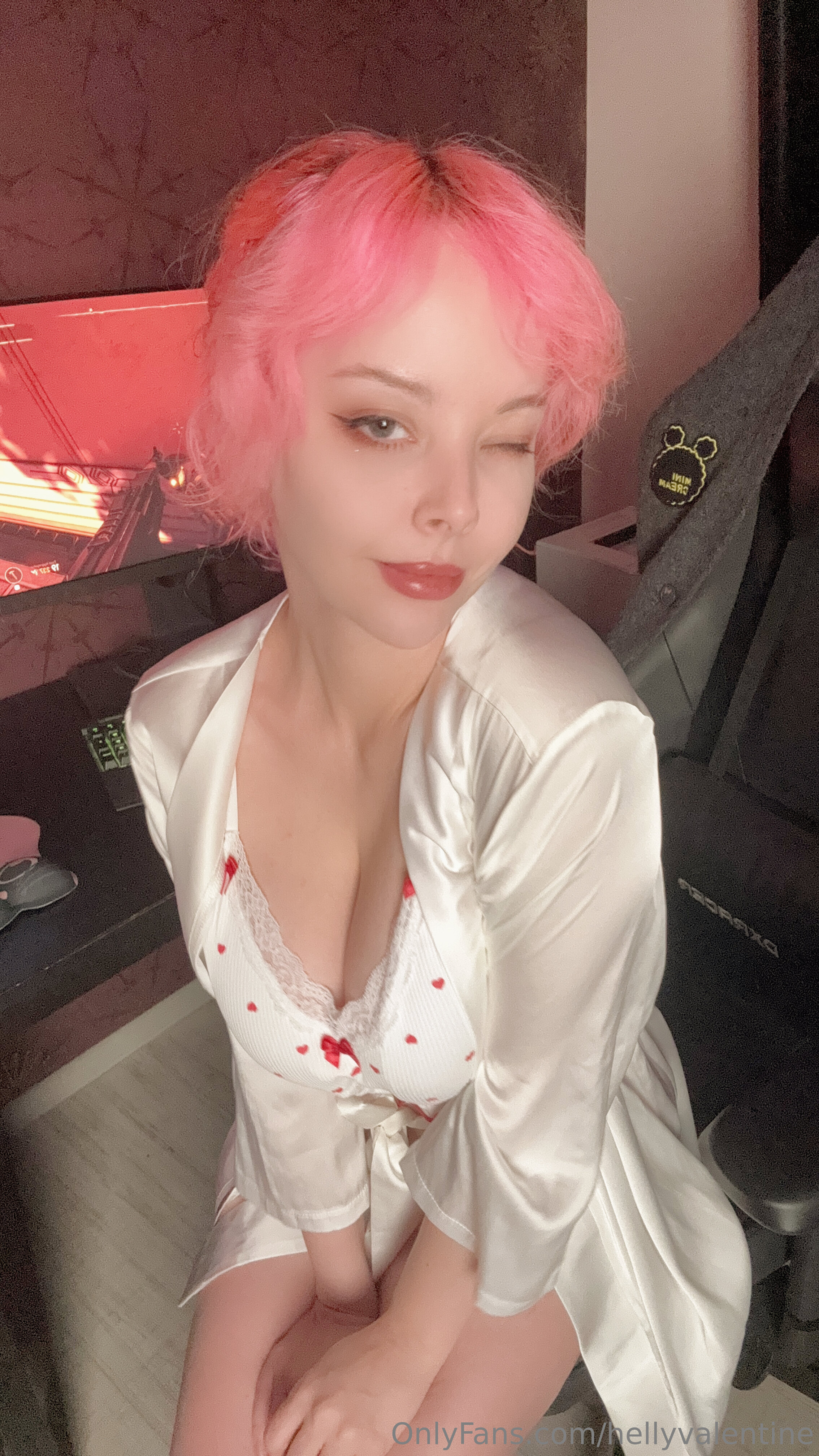 2268x4032_6b392f82f61921e54188f2726eadd8bb.jpg