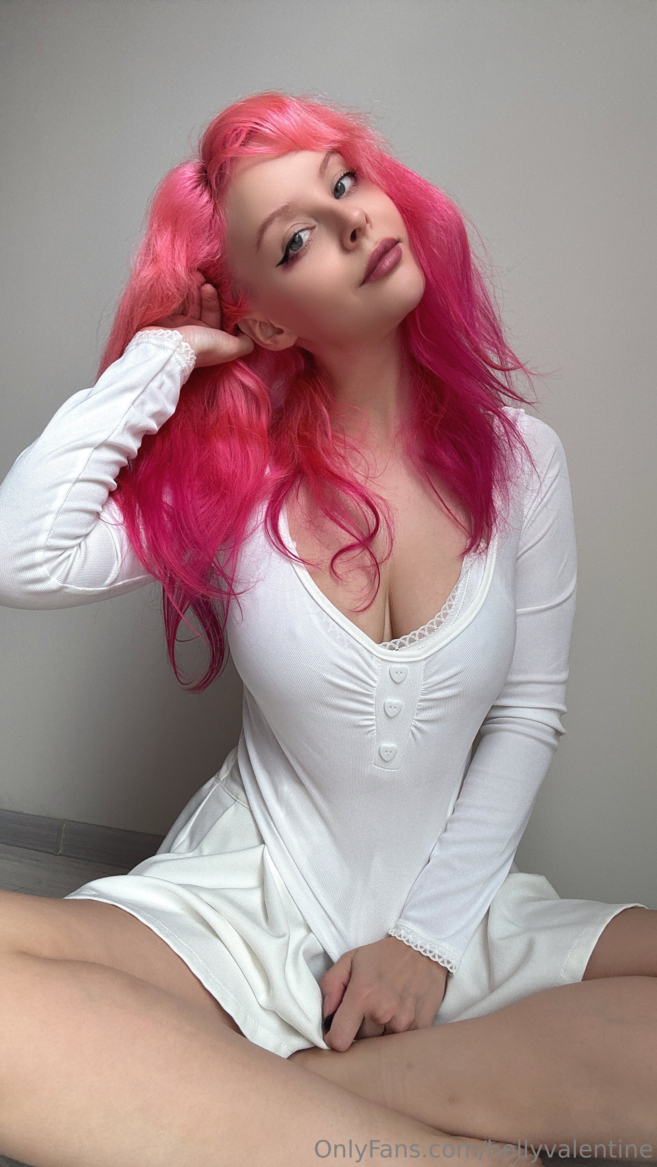 2270x4032_da890ec4f5206ab9835ad512098723cd.jpg