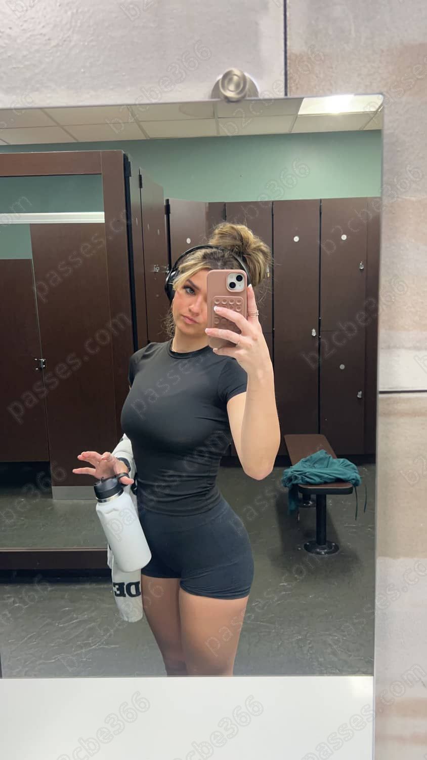 27aea0c0-5719-4156-8b0d-57b87448db21.jpg