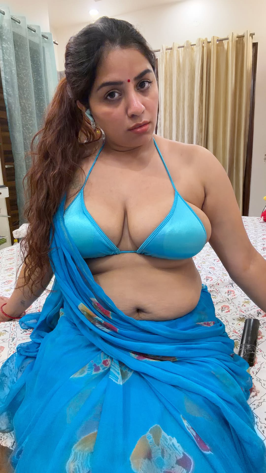 Vandana Pathak | Age: ~30s | Height: 5'5" | Weight: 55 kg | Bra Size: 34B | Body Measurements: 34-28-36