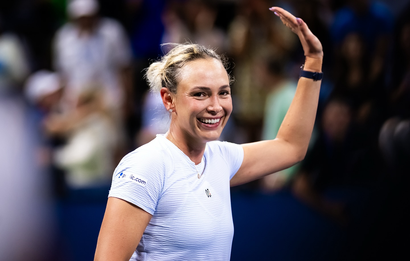 Donna Vekic