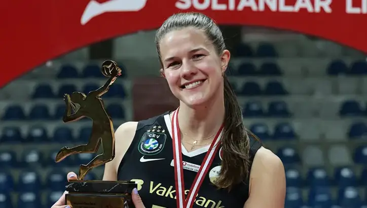 Kiera Van Ryk