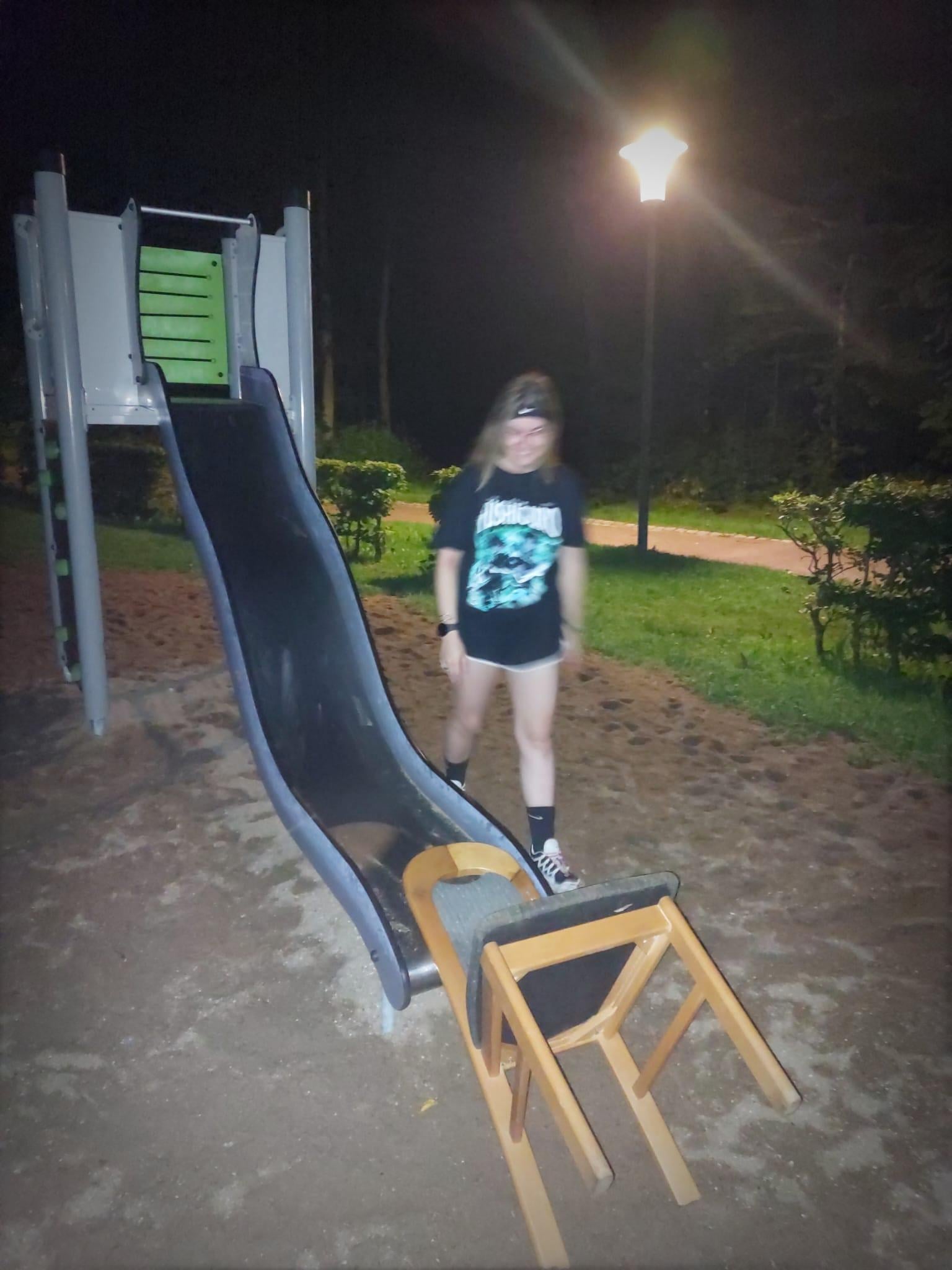 6b90e6fb73141a60b92984be9868b8f0.jpg