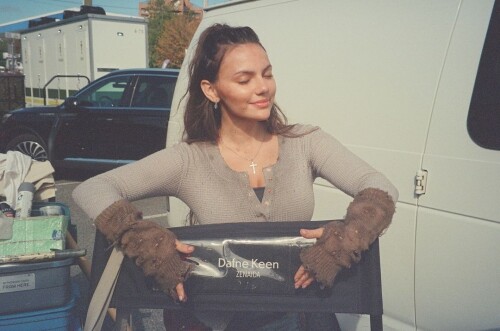 Dafne Keen R016.jpg