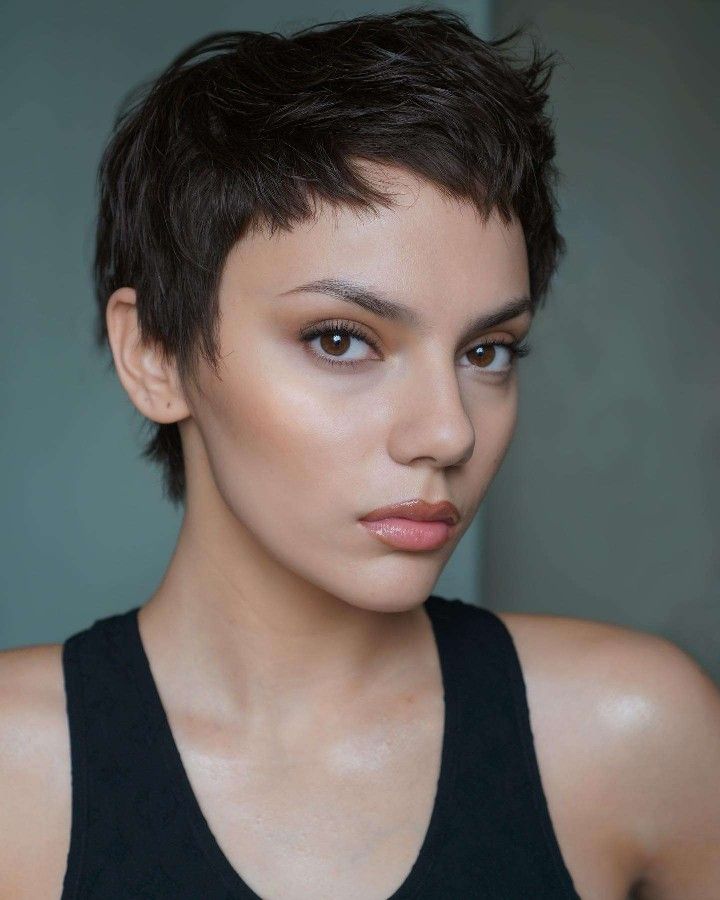 Dafne Keen R291.jpeg