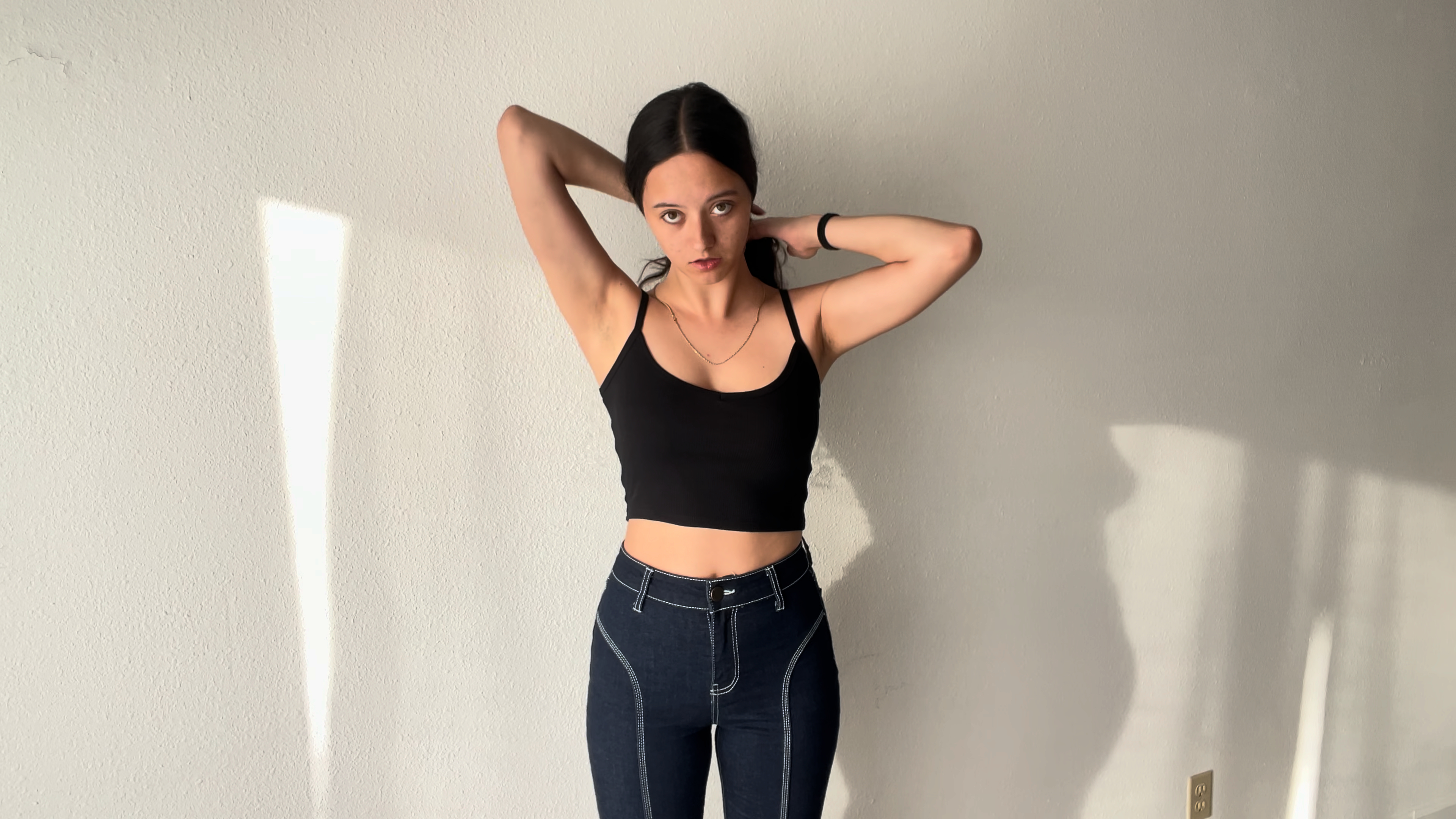 FINDING THE BEST BLACK TOP ON FASHION NOVA! (13).jpeg