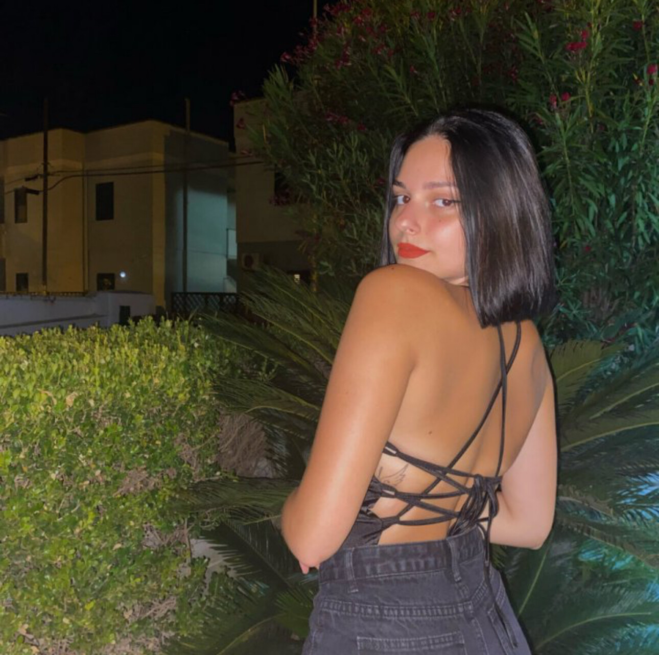 Clara / claranoir / ID: clara041201