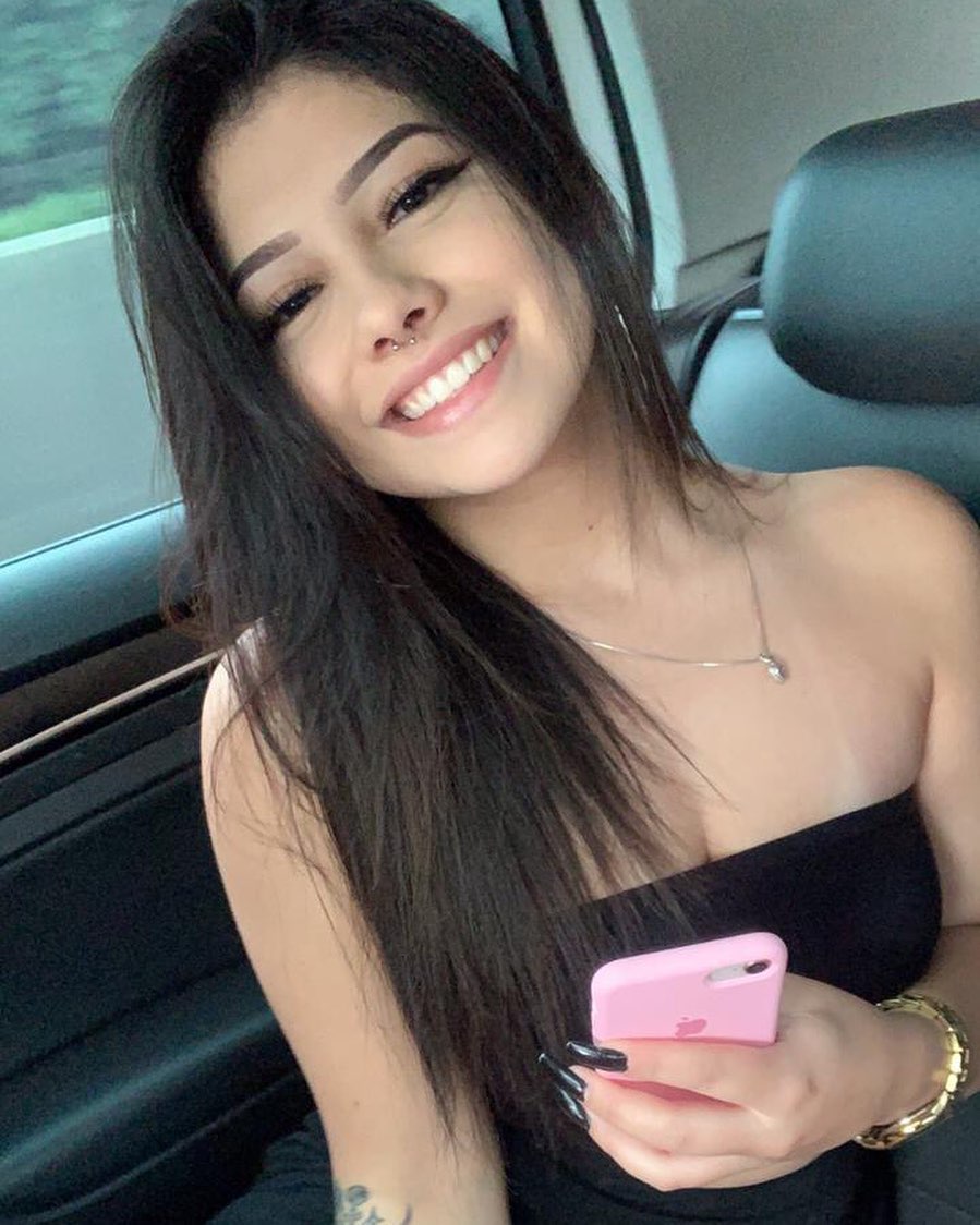 Amanda Pontes /_amanditap /amanditapv0