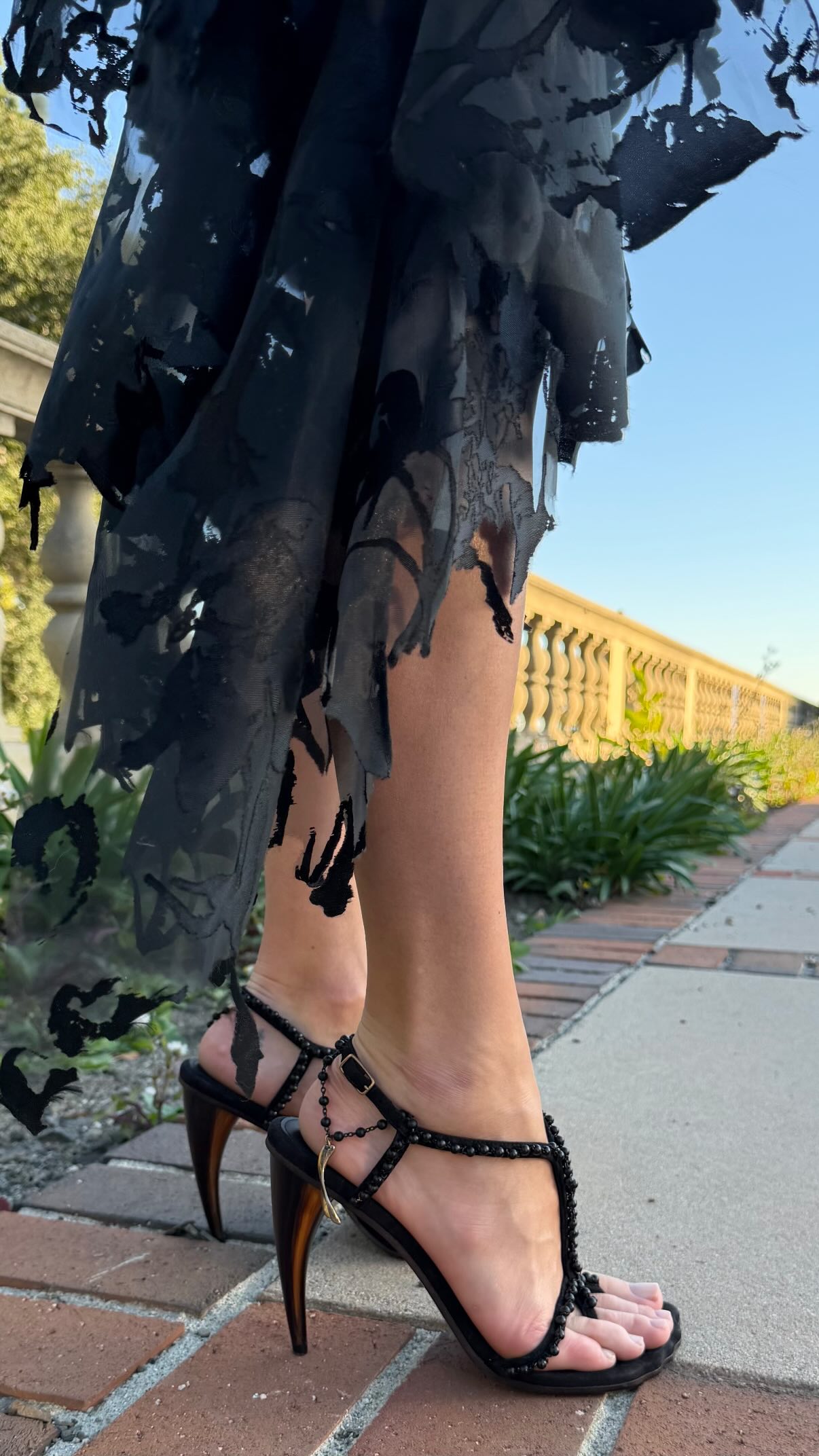 Margot-Robbie-Feet-9237468.jpg
