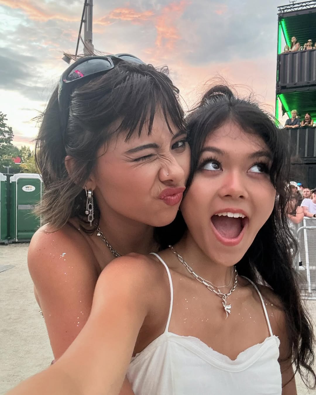 Momona Tamada R016.jpg