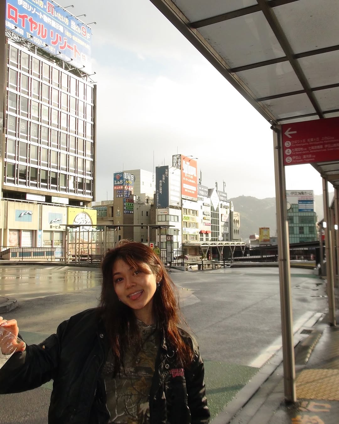 Momona Tamada R027.jpg