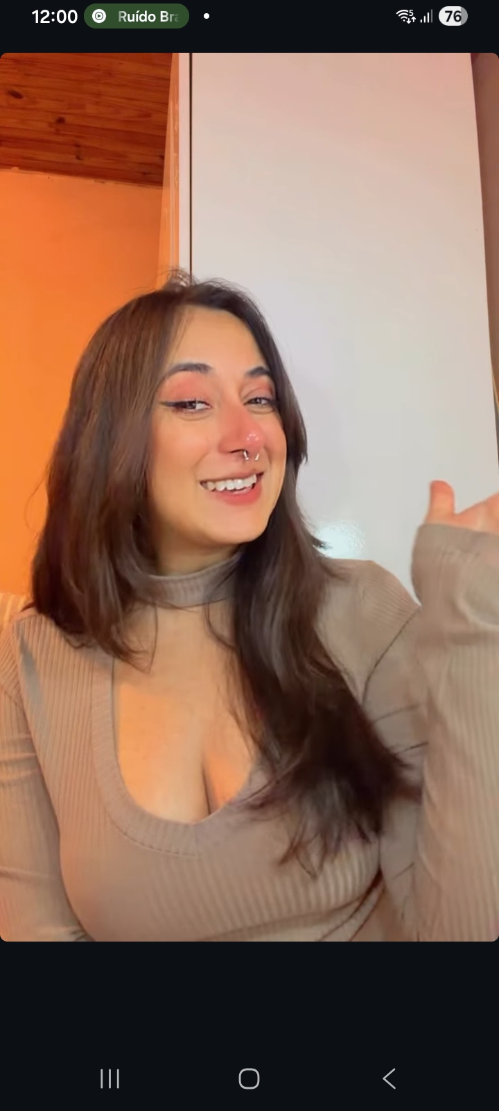 Larissa Mota (Voice Makers)