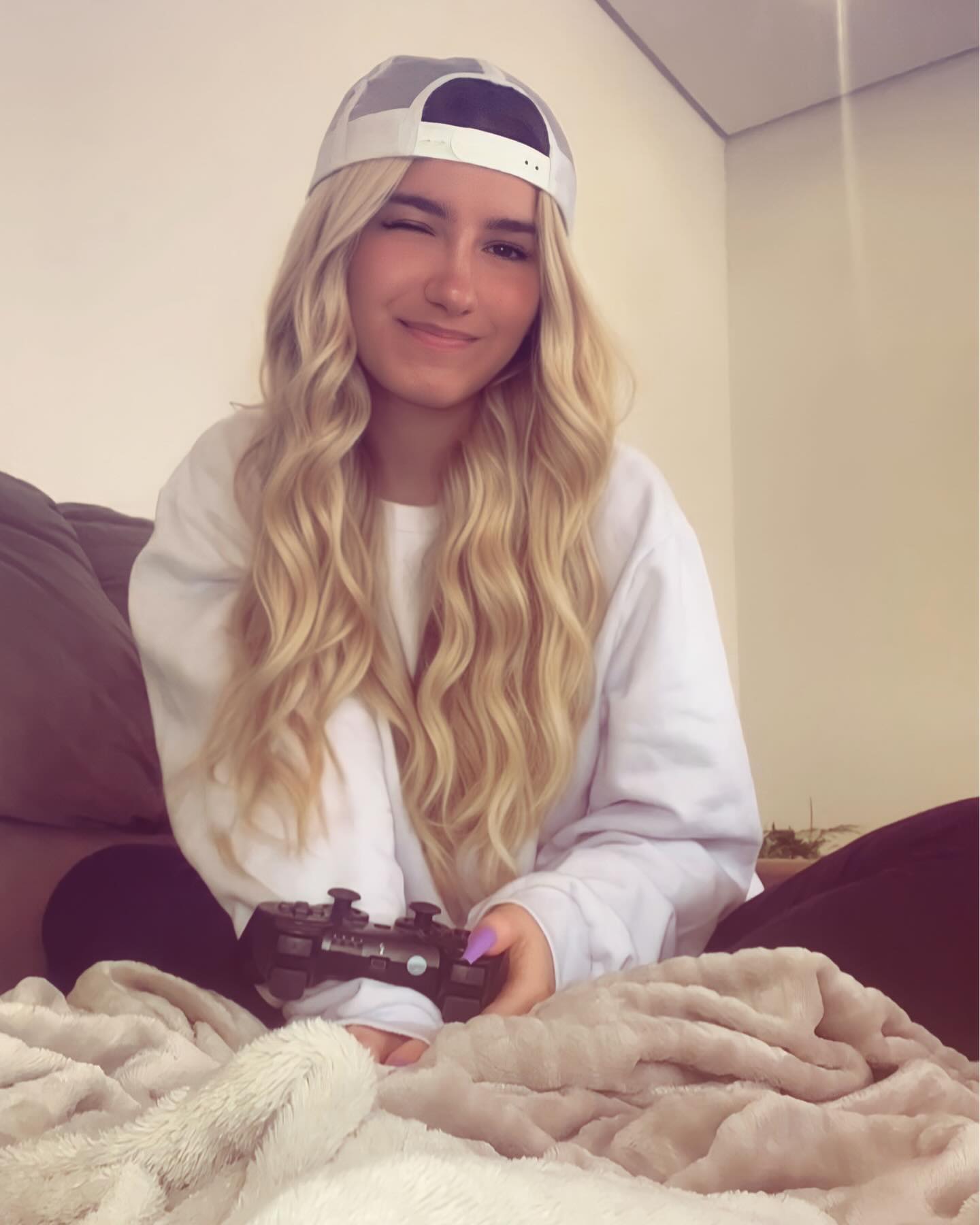 adrielebuchner_3535377002845988977.jpg