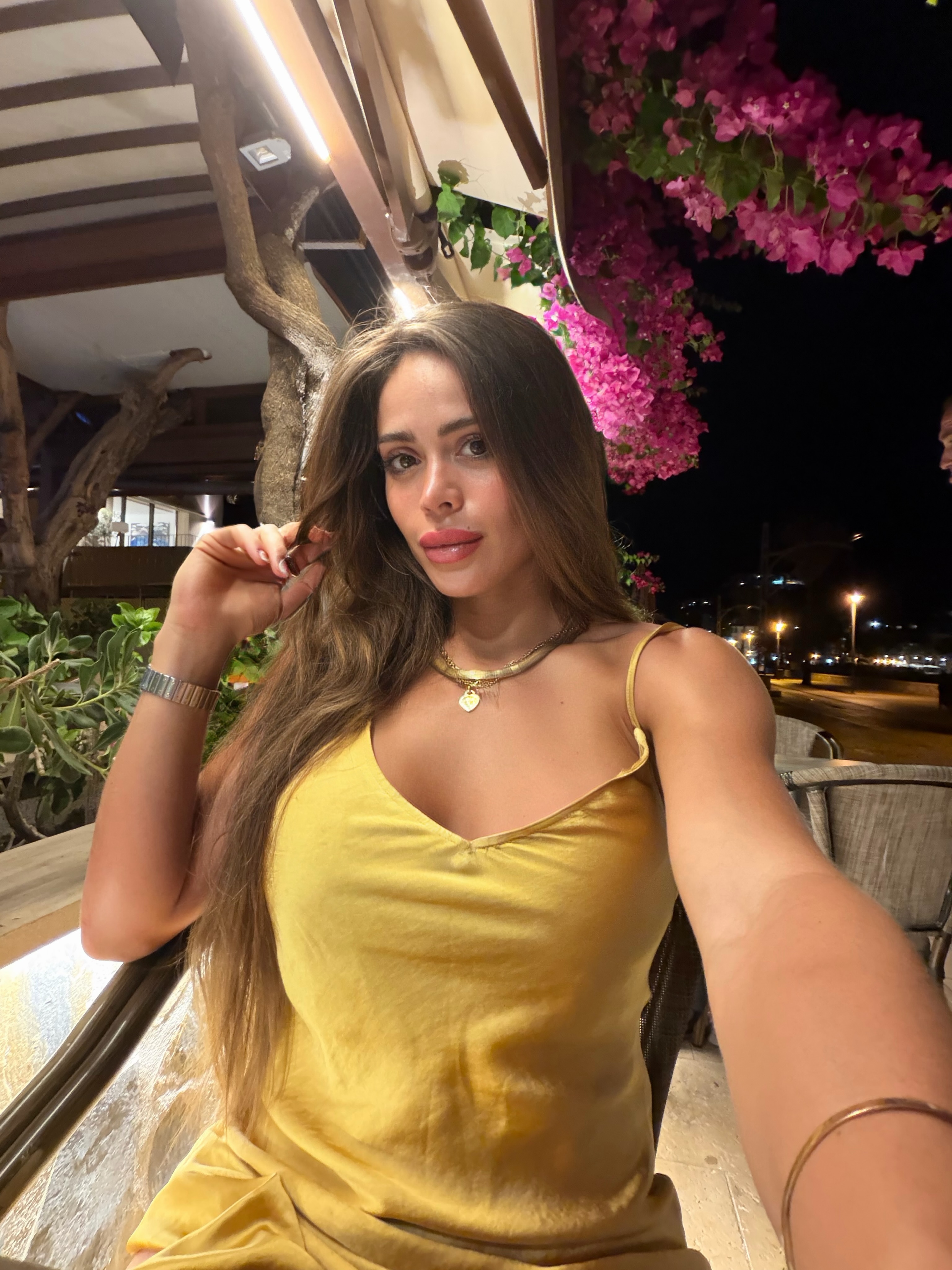 agustina.princeshe_734783412_18608439190021305_7302766227206132391_n.jpg