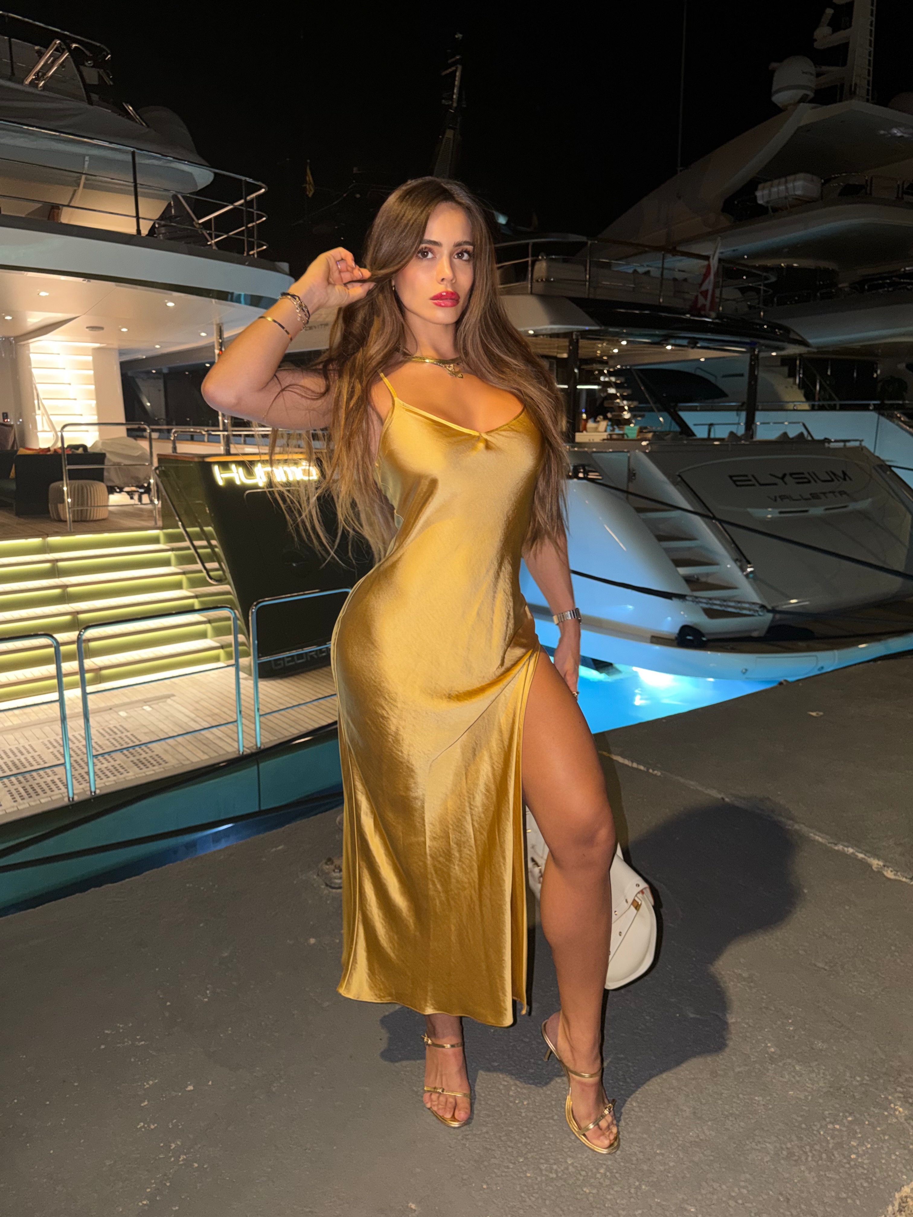 agustina.princeshe_742391164_18608435809021305_9110989141976792553_n.jpg
