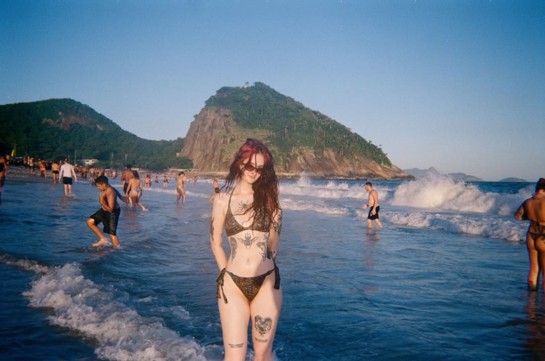 analógicas que tirei esse mês com a Quicksnap da @fujifilm.br -) muito obrigada pelo presente 🤍 (1).jpg