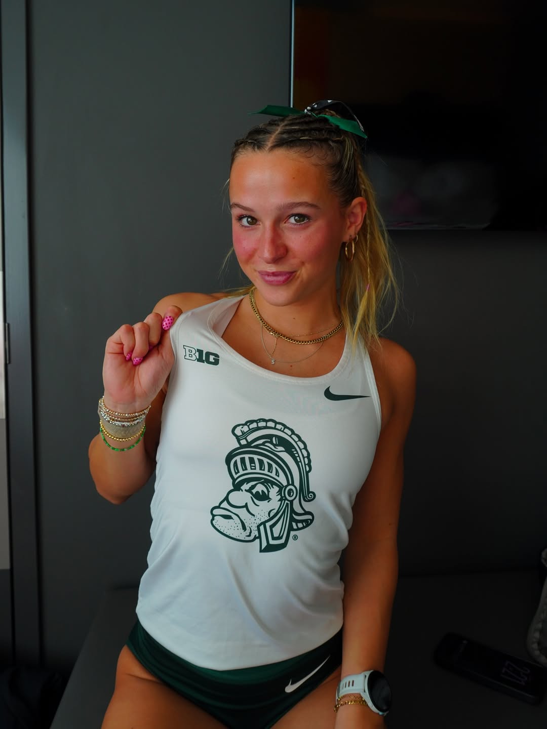 back on the track🪩💃👯_♀️#track #trackandfield #michiganstate #runner #trackgirls (1).jpg