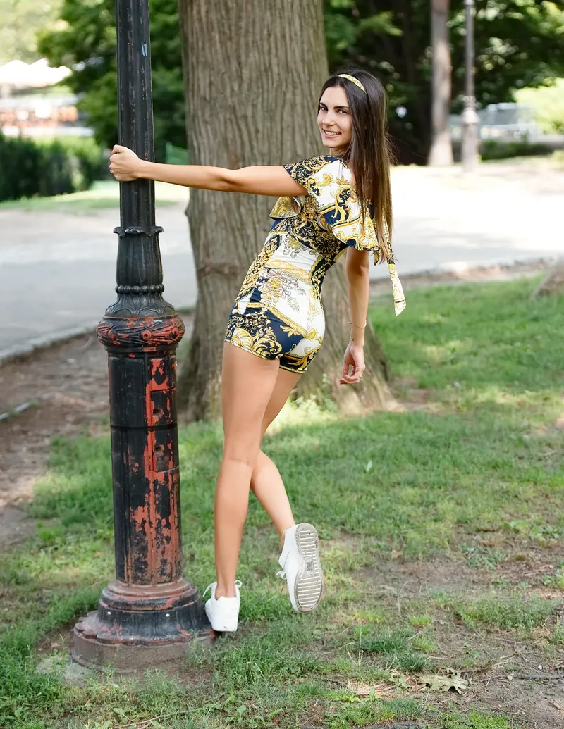 c80a9e7e-bb8d-492a-a3b9-c9968459c265_800x1200q75_jpg.jpeg