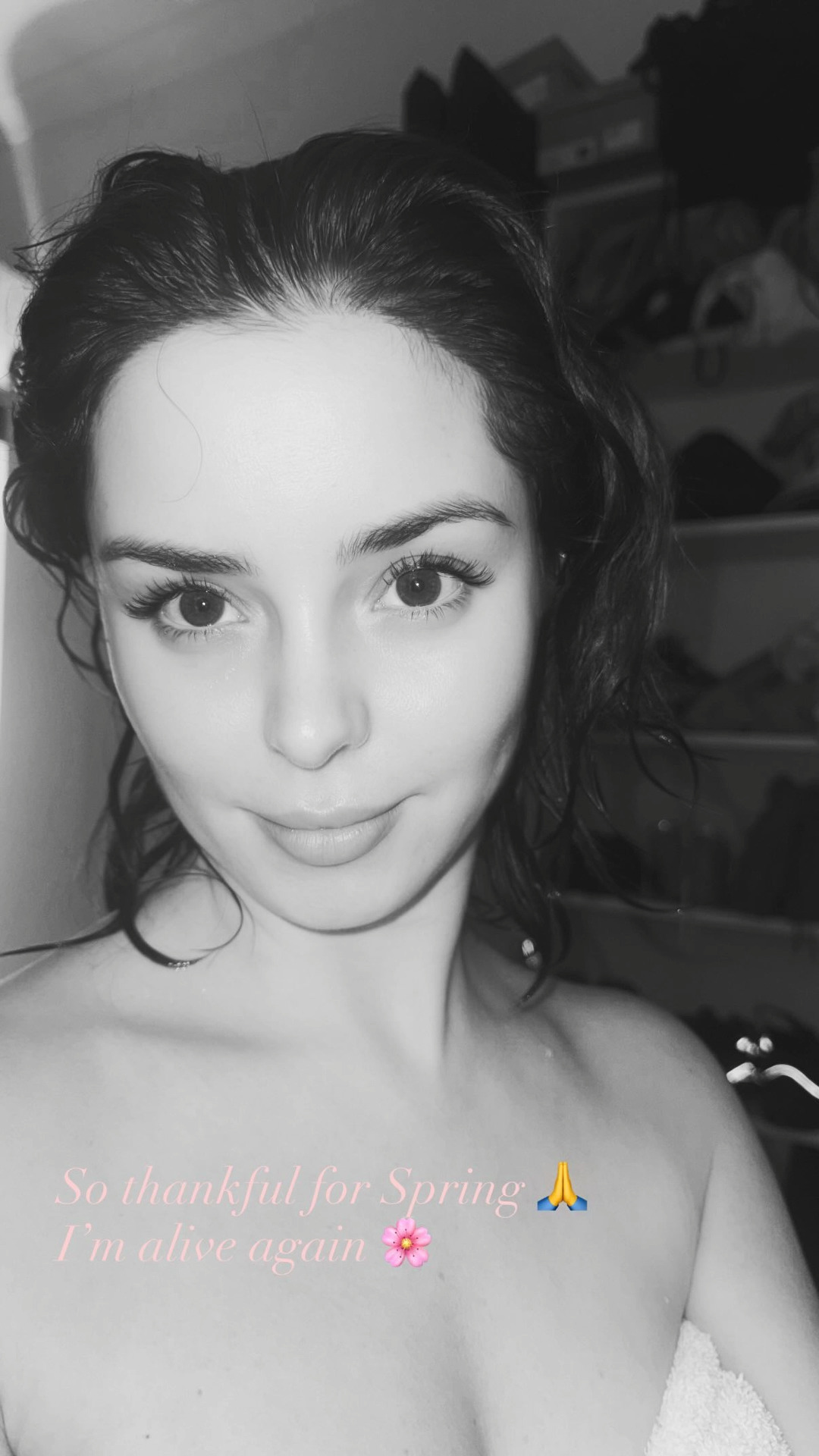 demirose__2026-03-24T001342.000Zf86351adc128784a.jpg