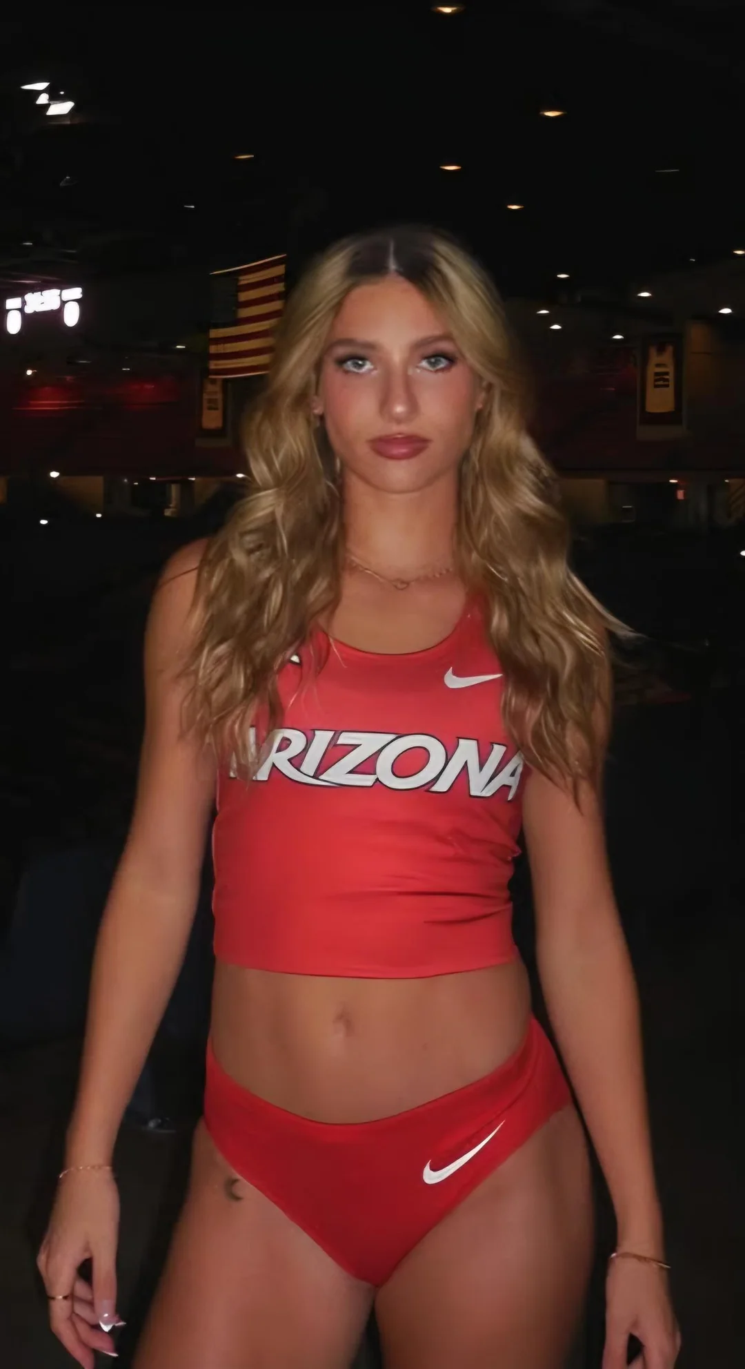 emily-psarras-arizona-track-and-field-v0-sjze3xhf04vg1.webp