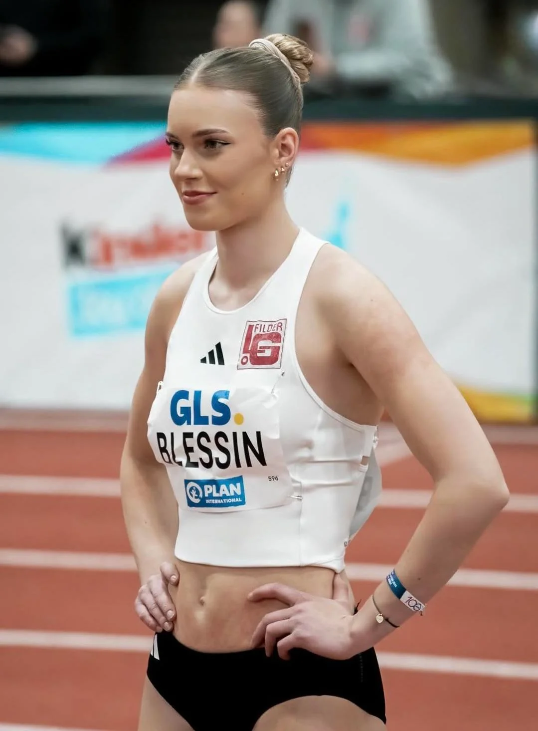 franziska-blessin-german-hurdler-v0-jy2t6g85mrug1.webp