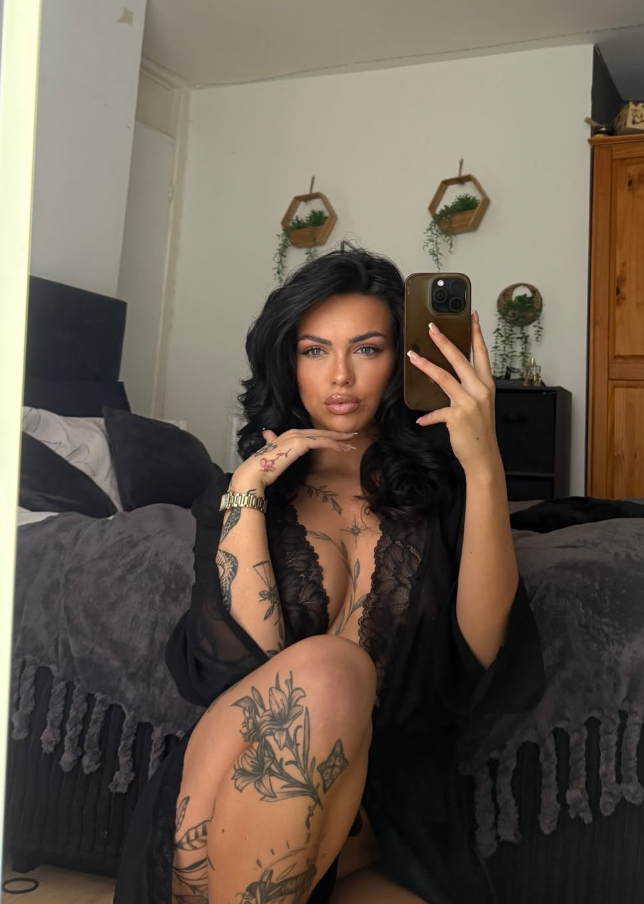 Kehlani Webster / kehlaniwebster