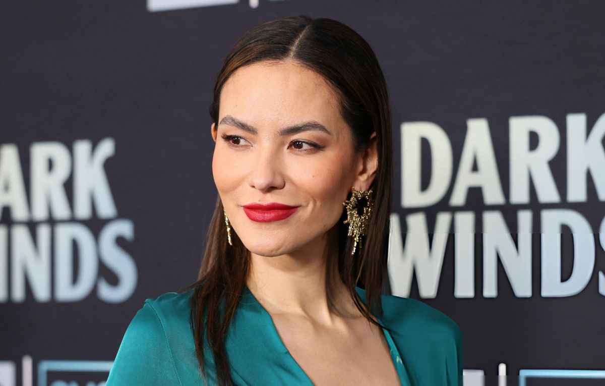 jessica-matten-at-dark-winds-season-4-premiere-at-harmony-gold-in-los-angeles-02-10-2026-2.jpg