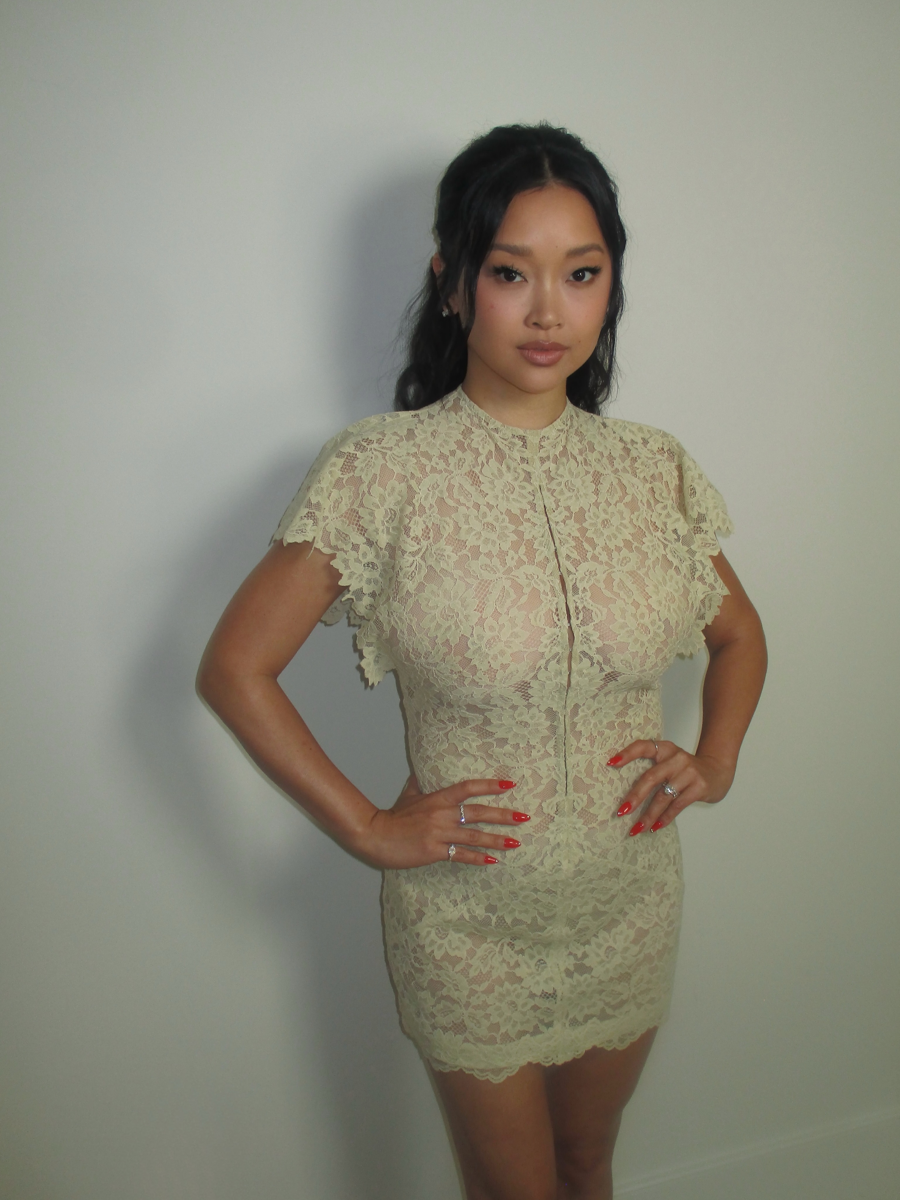 lana_condor_devil_mouth_promo4.jpg
