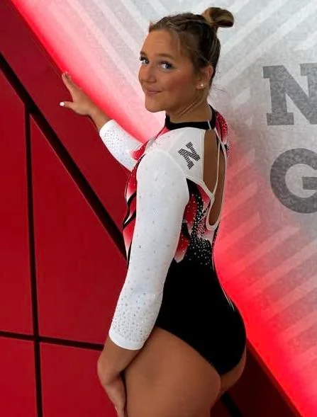 nebraskas-emalee-frost-v0-hs8t8mjsi0qg1.webp